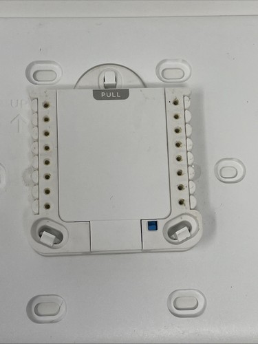 Honeywell T6 Pro Digital Programmable Thermostat - TH6220U2000/U - Picture 4 of 4