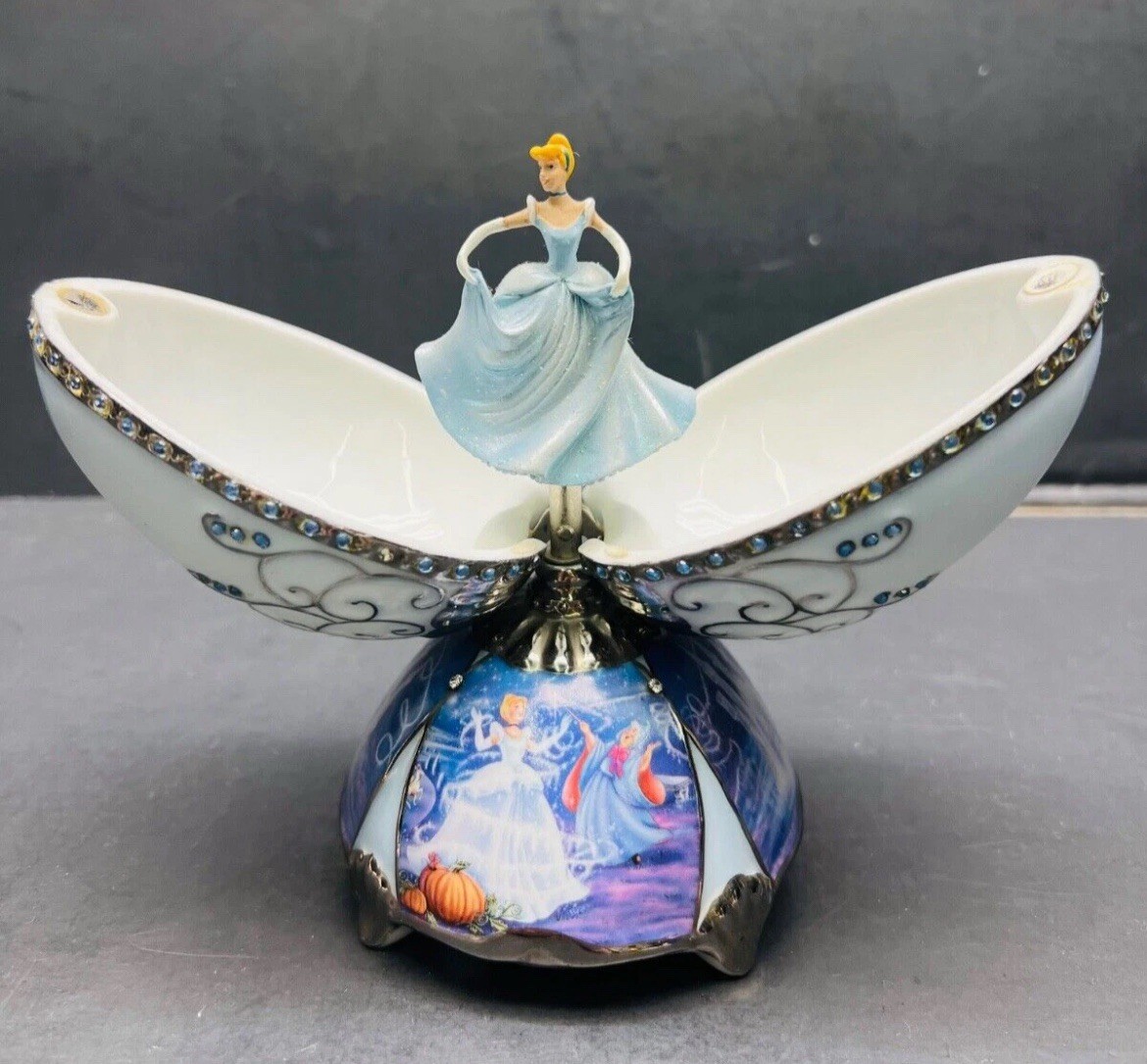 Cinderella Egg Music Box Heirloom Porcelain Musical Egg Collection