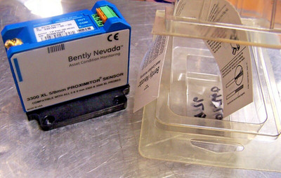   NEW BENTLY 5/8MM PROXIMITOR SENSOR 3300 XL / 330180-50-00 