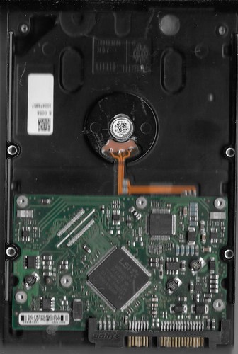 Seagate ST3750640AS 750GB Sata Hard Drive P/N: 9BJ148-241 F/W: 3.BTH 5QD WU - Picture 2 of 2