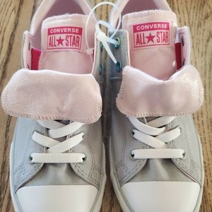 converse gris con rosa