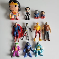 DC Action Figure Mixed Toy Lot: Robin Superman Batman Catwoman Joker Bane
