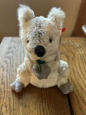 TY BEANIE BABY CUTE BONZER THE KOALA WITH TAG PLUSH TOY AND FREE SHIPPING