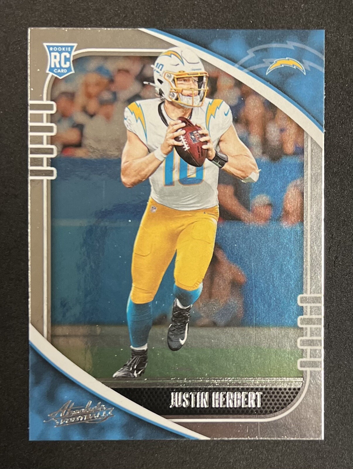 2020 Panini Absolute - Rookie #167 Justin Herbert (RC)