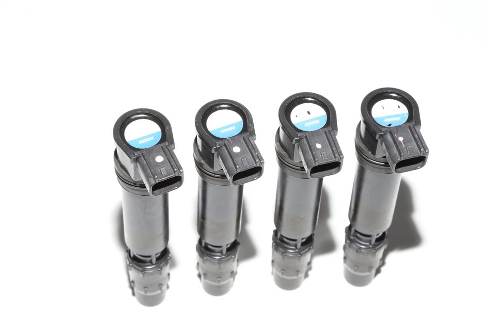 04-07 Honda Cbr1000rr Bobinas de encendido Bobina Bujía Tapas 30700-mel-003 OEM Foto 2 de 4