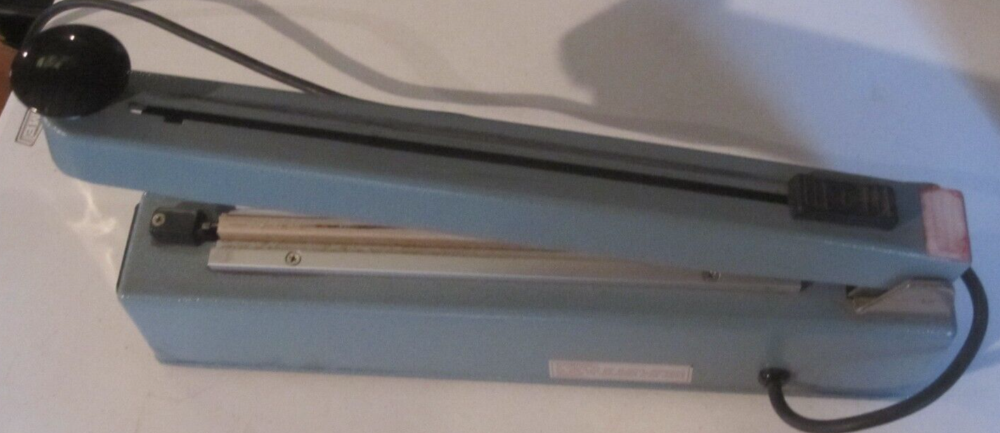 Uline H293 12" Impulse Heat Sealer w/Cutter Tested Works Free Shipping