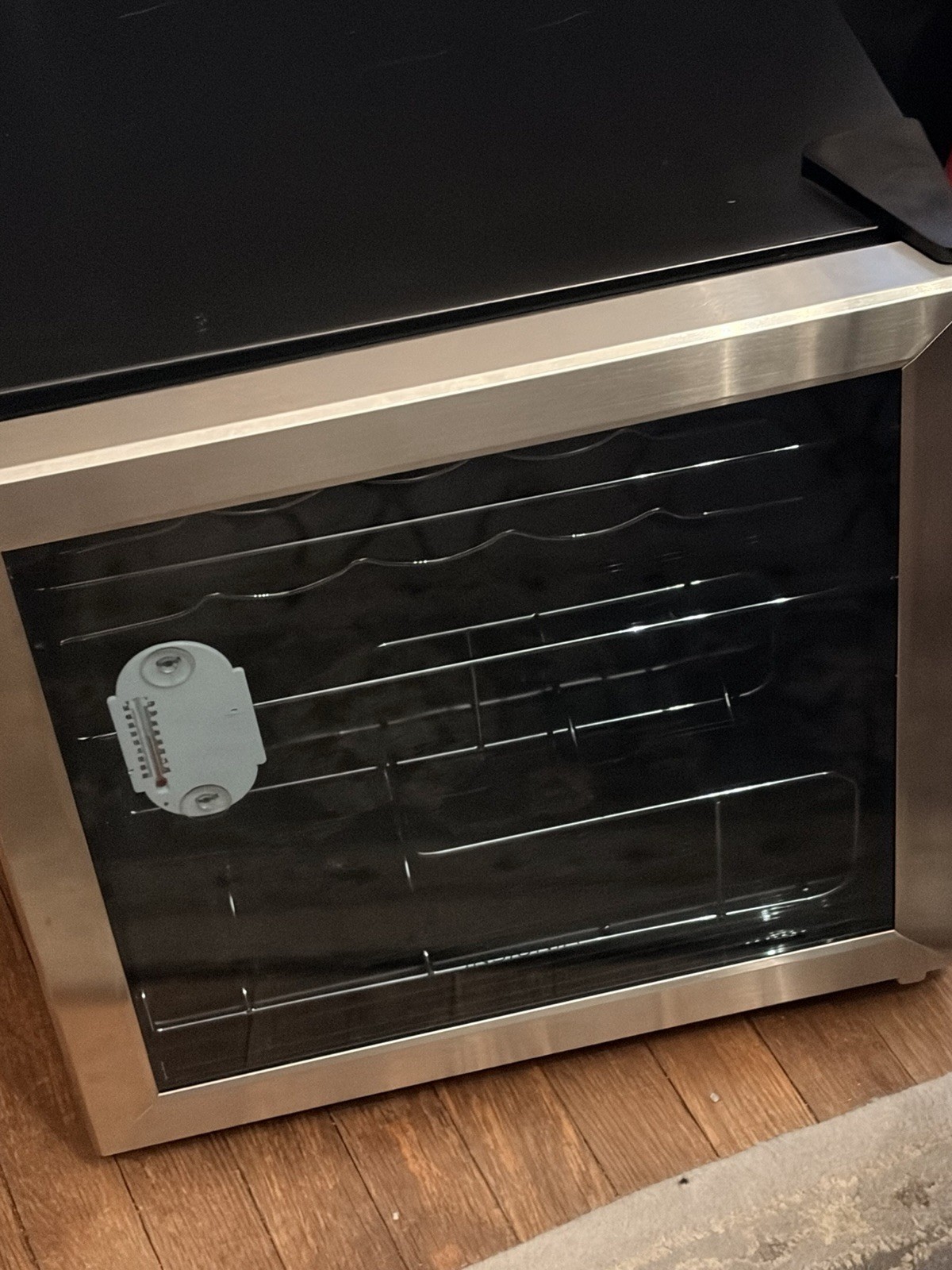 Insignia Stainless Steel Glass Wine Cooler/ mini refrigerator 