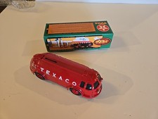ERTL Texaco Die Cast Bank "Doodle Bug" 1934 Diamond T Tanker Model B195 1994