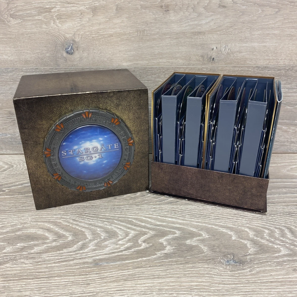 Stargate SG-1 Complete Series Box Set DVDs & Blu-ray Discs for