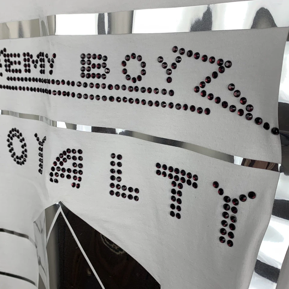 Remy Boyz white studded designed short sleeve Logo Men's T-Shirt Size Medium - Image 4 of 4