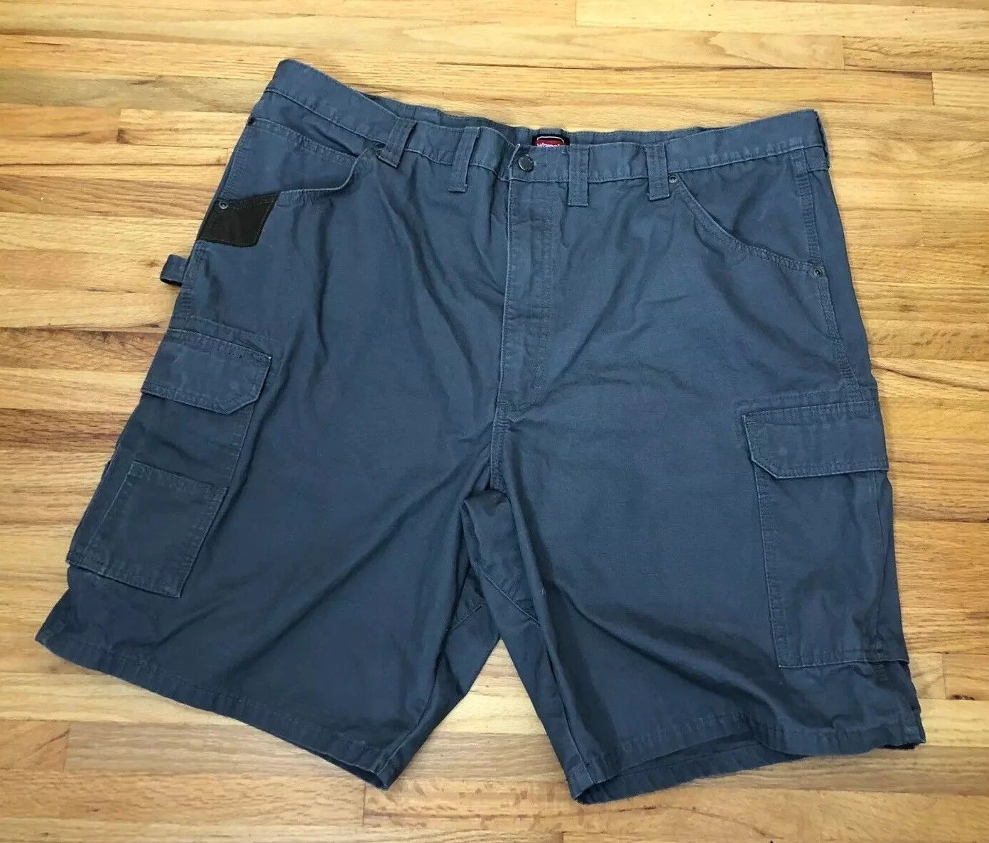 Wrangler Men's Shorts Chino 44 Blue High Rise Flat Front Cargo Pockets Cotton