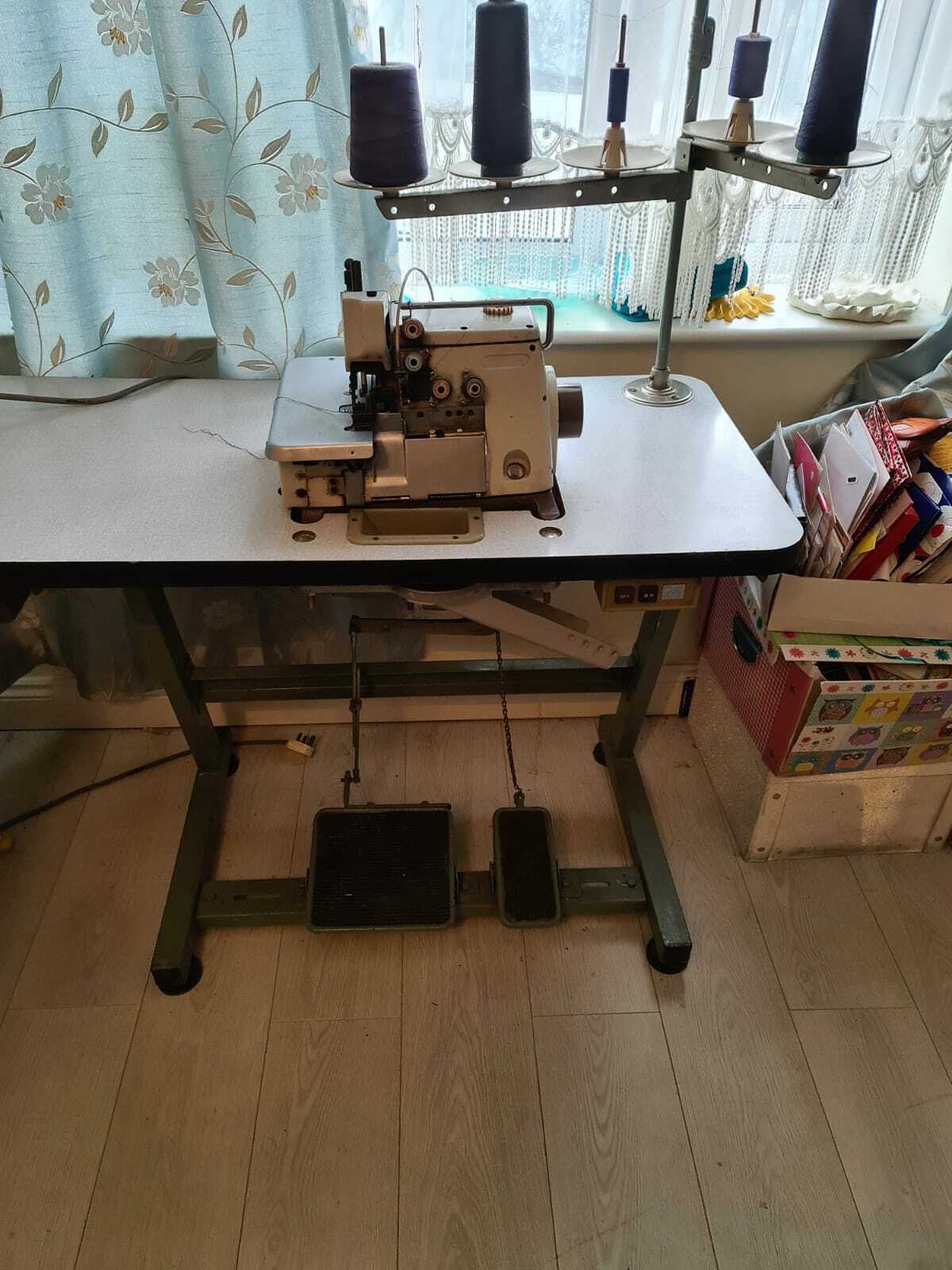 Brother MA4B551 Industrial 5/3 Thread Overlocker Sewing Machine eBay