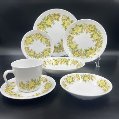 Noritake Acapulco 7 Piece Plate Set MCM Vintage Progression Yellow #9053