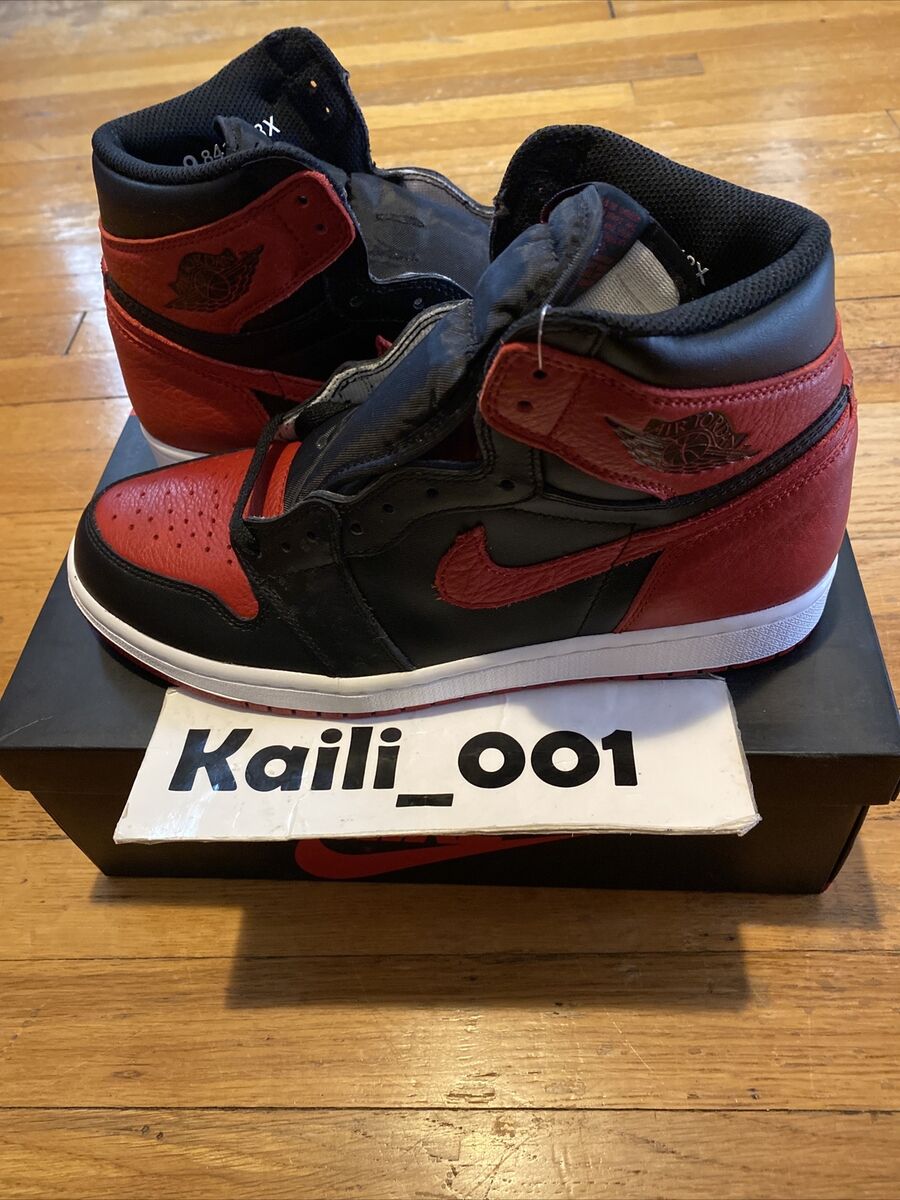 Nike Air Jordan 1 Retro High OG Banned 555088-001 Bred 2016 A