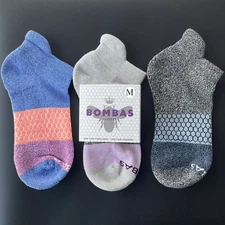 3 Pairs Bombas Women's Tri-Block Marl Ankle Sock Size M Blue Red Gray