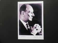 John Gielgud - reprodukcja autografu duże zdjęcie ok. 25x20 (8x10)