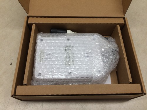 VivoTek AP-FXC-0150 1-Port Outdoor FE PoE Extender IP66 - Picture 4 of 10