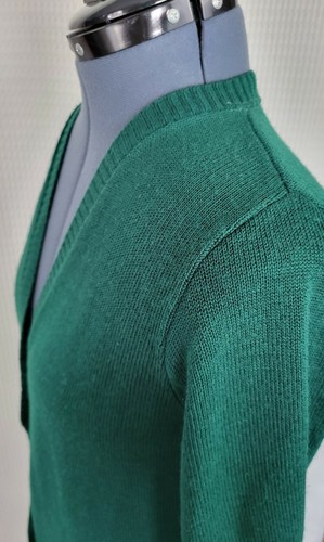 Cardigan maglione vintage verde scuro con bottoni 36" busto taglia S? - Foto 8 di 12