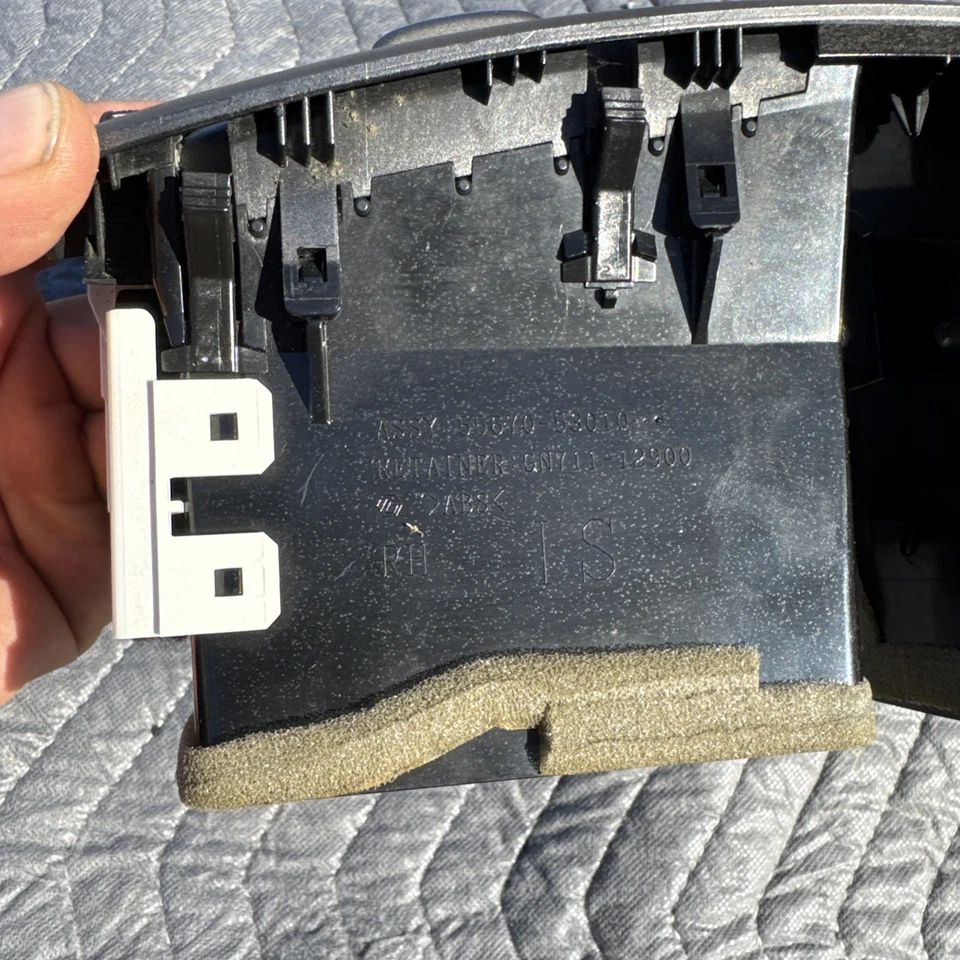 06 - 08 Lexus IS250 IS350 Center Dash Air Vent Heat AC Trim Bezel Panel - GRAY Foto 4 de 4