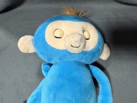 2018 FINGERLINGS HUGS PLUSH MONKEY BORIS BLUE SENSORY TOY INTERACTIVE WOWWEE