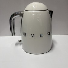 Smeg Kettle White KLF03WHUK Retro Style No base
