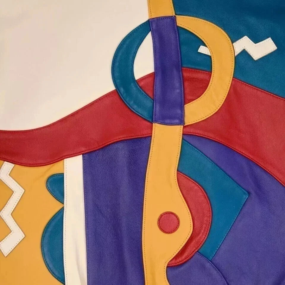 Chaqueta de bombardero estilo abstracto de felpa para hombre - hecha a mano cuero de vaca real Foto 4 de 4