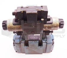 REXROTH 4WEH10D44/OF6EG24N 9ETS2DK24L VALVE STACK W/ 021463 A179 COIL