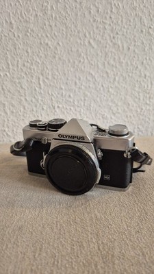 Olympus OM-2n Analoge Spiegelreflexkamera Made in Japan Vintage