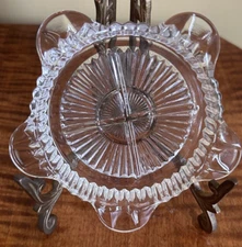 VINTAGE CLEAR GLASS CIGARETTE ASHTRAY Round Scallop