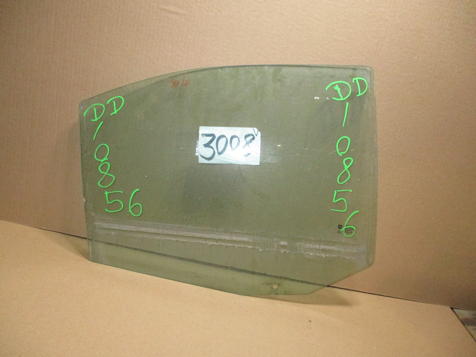 06 07 08 09 10 Pontiac G6  4 Door REAR PASSENGER Used Door Glass #3008-V 
