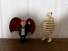 VINTAGE EGGS MONSTERS Bandai 1987 Stegasaurus et DRACULA TAMAGORAS