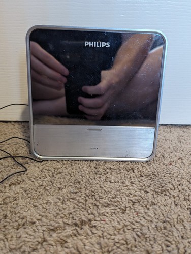 Philips Docking System iPod FM Radio Alarm Clock DC190B/37 - TESTED WORKS - Picture 5 of 23