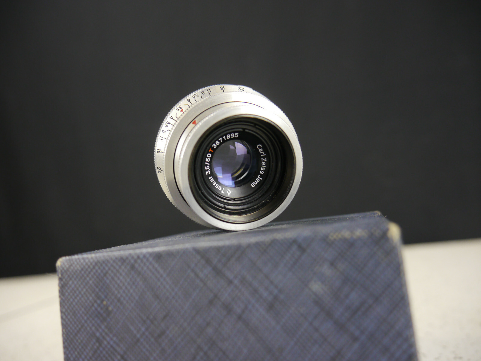 EXA EXAKTA mount TESSAR 3.5 / 50mm red T 14-blades Carl Zeiss Jena Laagste prijs, goede kwaliteit