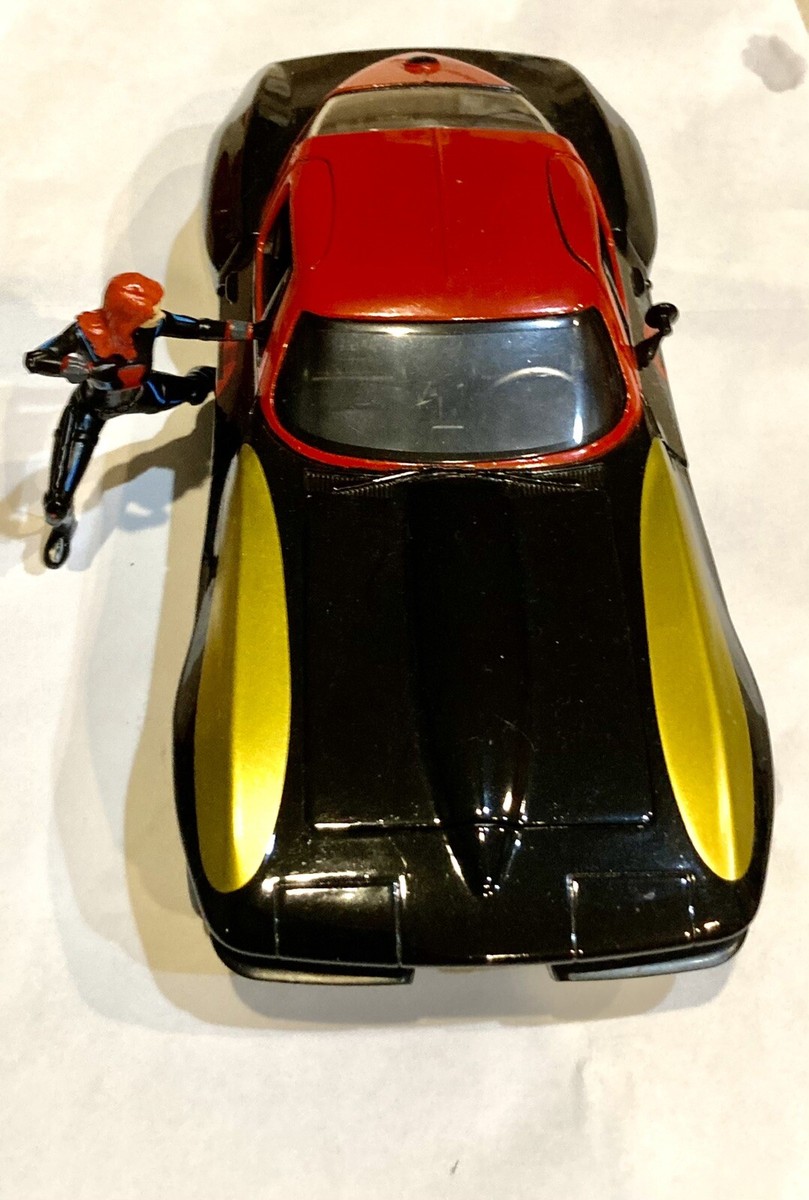 Jada アベンジャーズ【BLACK WIDOW ＆’66 CORVETTE】 Marvel Avengers Black Widow & 1966 Chevy Corvette 1:24 Car