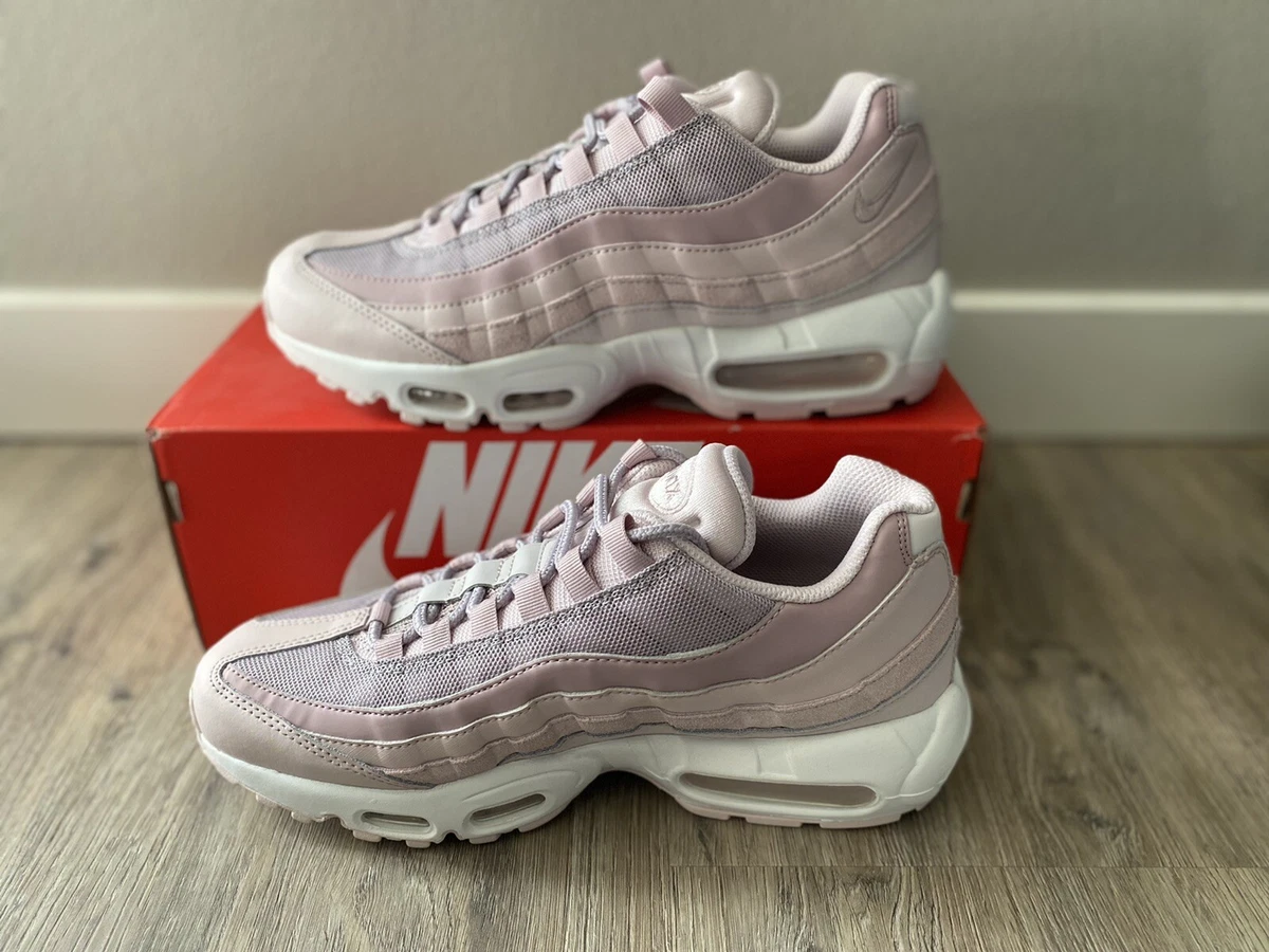 Nike Air Max 95-Barely Rose/Plum Chalk-Womens 9.5(CI3710-600)
