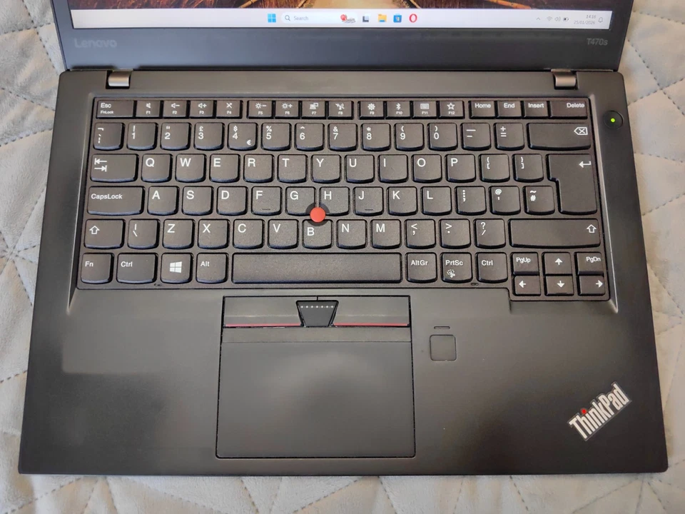 Lenovo ThinkPad T470s · i5-6300U · 8GB · 256GB, photo 2 of 5