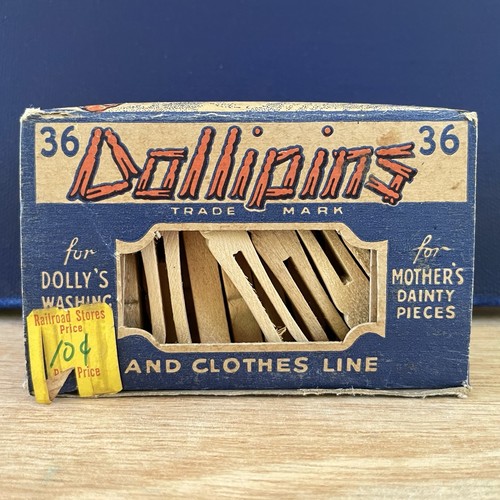 Vintage Dollipins Lot Of 36 Wooden 2 1/2" Clothes Pins And Clothes Line