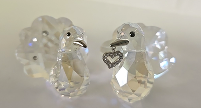 Swarovski Love Turtledoves 1143415 Retired NIB Shipping Included 