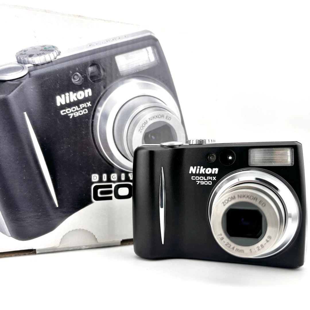 Nikon コンパクトデジタルカメラ　COOLPIX 7900 美品 Amazon | Nikon COOLPIX 7900 プライムシルバー E7900S | コンパクト 通販
