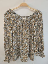 Max Studio Woman's Floral Blouse Top Size Small Long Sleeve Boho Ruffle Details 