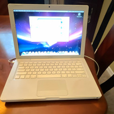 Vintage - Apple MacBook 13in White Core 2 Duo 2.1GHz 1GB 120GB HDD Mac OS X 10.6