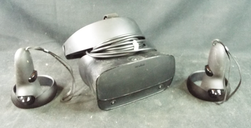 Oculus Rift VR Headset with Two Hand Controllers UNTESTED | eBay