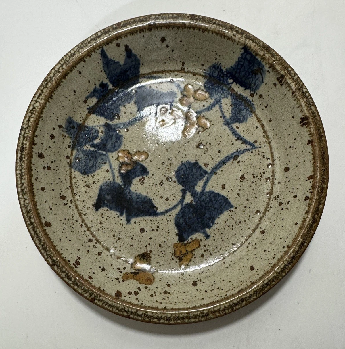 Signed Studio Art Pottery Fluted Stoneware Pie Plate Dish Floral Handmade
