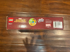 LEGO 76017 MARVEL CAPTAIN AMERICA VS HYDRA MINT IN SEALED BOX