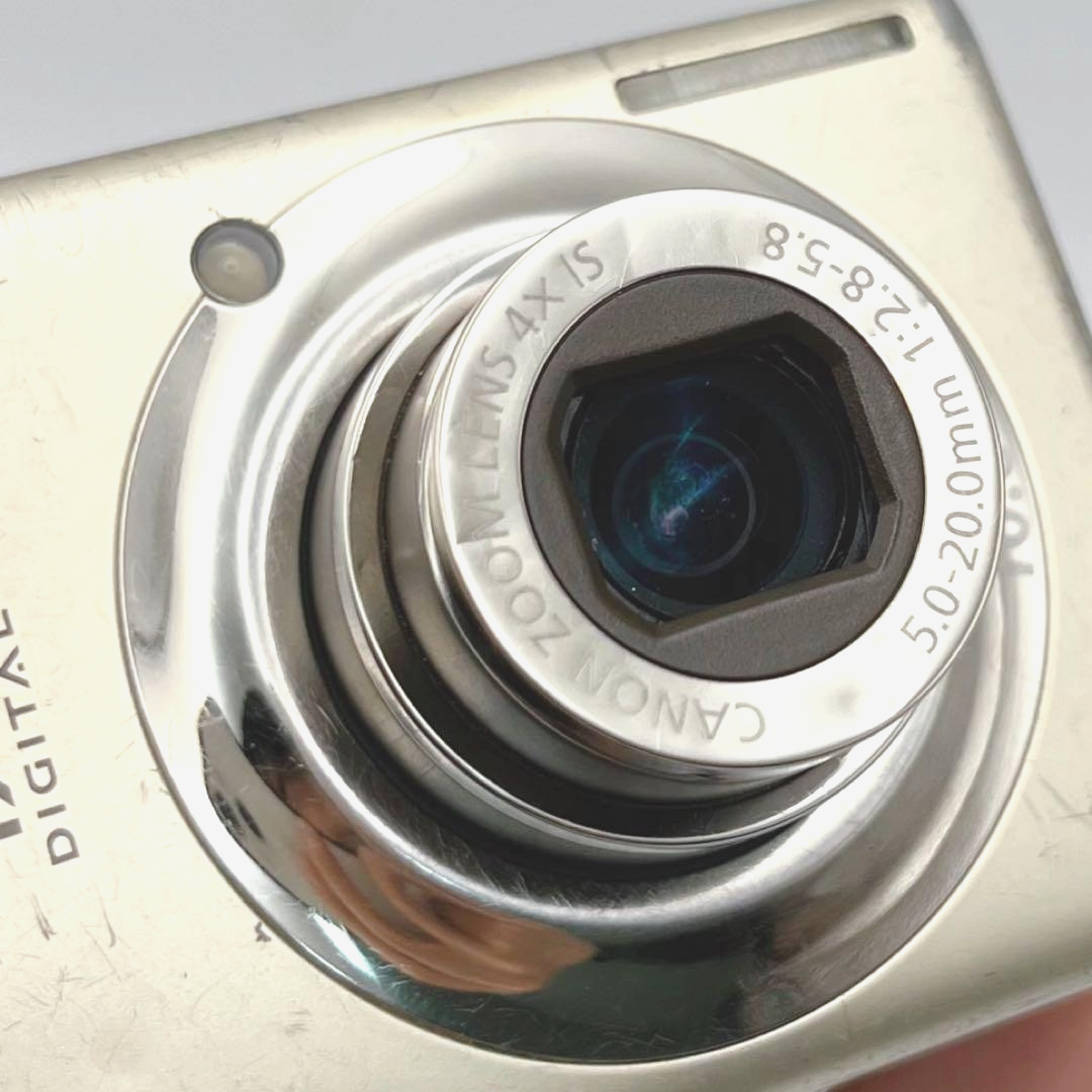 Canon IXY DIGITAL 920 IS Gold 10.0MP Compact Digital Camera