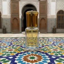 Oud Wood - Uncut Concentrated Oud Perfume Oil Attar Alcohol-Free 3ml Roll-On.