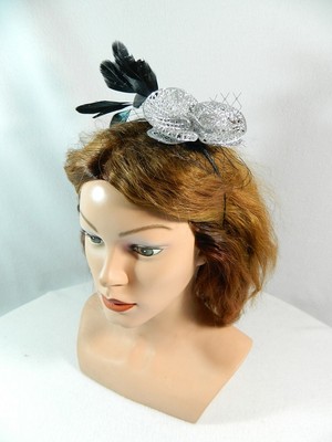 Mini Sommerhut creme beige Hutnetz Gothic Burlesque Steampunk Haarschmuck Kopfschmuck H/ütchen kleiner Hut