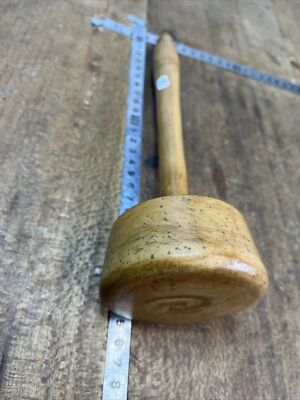 Nr. 6 old tool, altes Küchenwerkzeug Volkskunst Stößel Pürierpresse Vintage