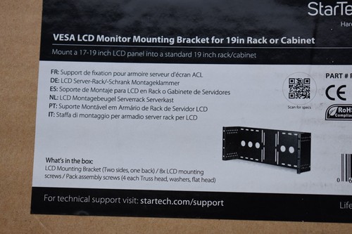StarTech Universal VESA LCD Monitor Mounting Bracket for 19in Rack or Cabine - Picture 4 of 5