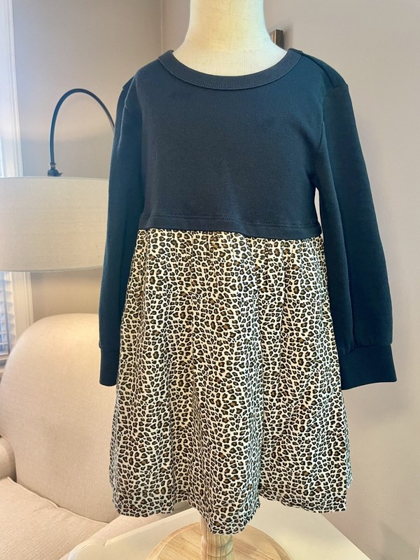 Gap Kids Black Sweatshirt Dress Girl Size 4/5 Leopard Print EUC!